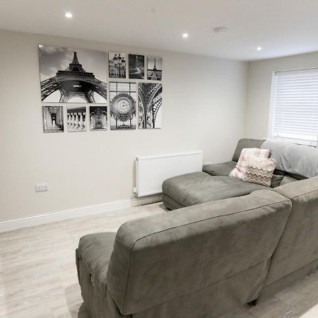 Townhouse In The Heart Of Poole With Beach Hut Apartment Exterior photo