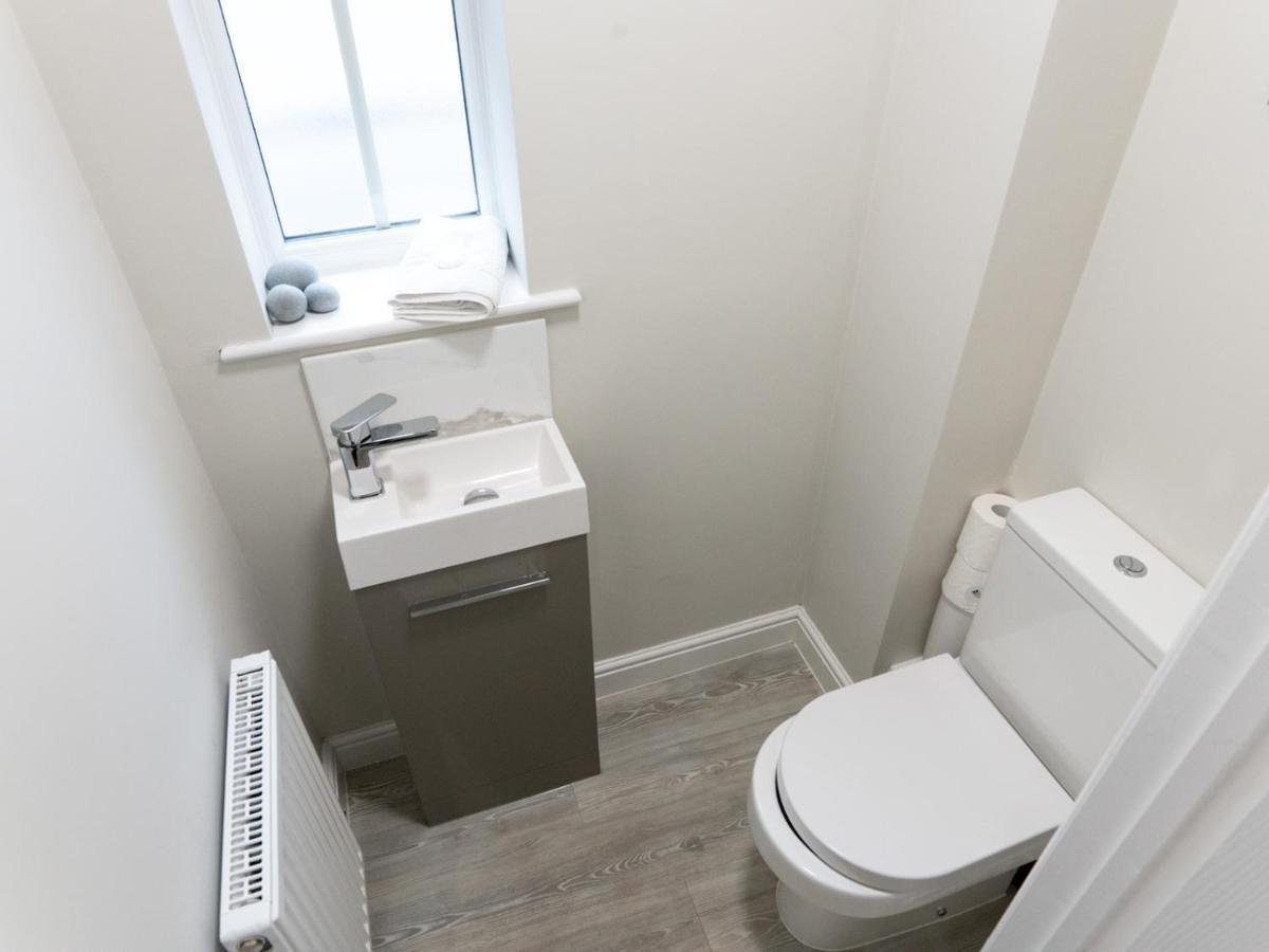 Townhouse In The Heart Of Poole With Beach Hut Apartment Exterior photo